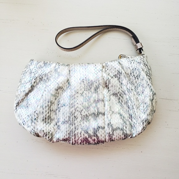 Simply Vera By Vera Wang Wristlet - Picture 2 of 7